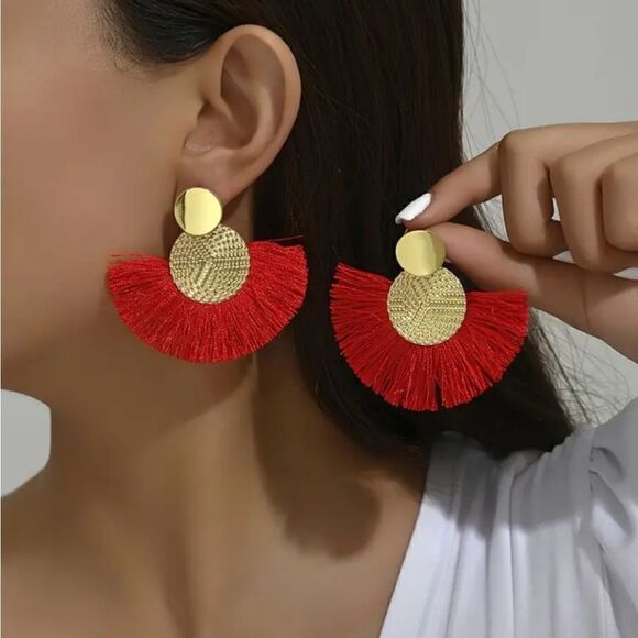 Handmade Colorful Tassel Dangle Earrings - Picture 10 of 10